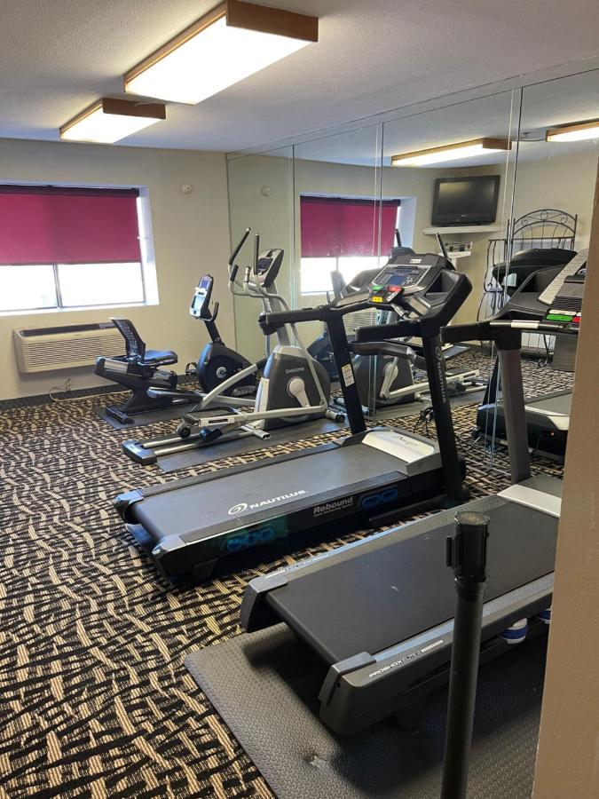 Ramada By Wyndham Oklahoma City Airport North Eksteriør billede