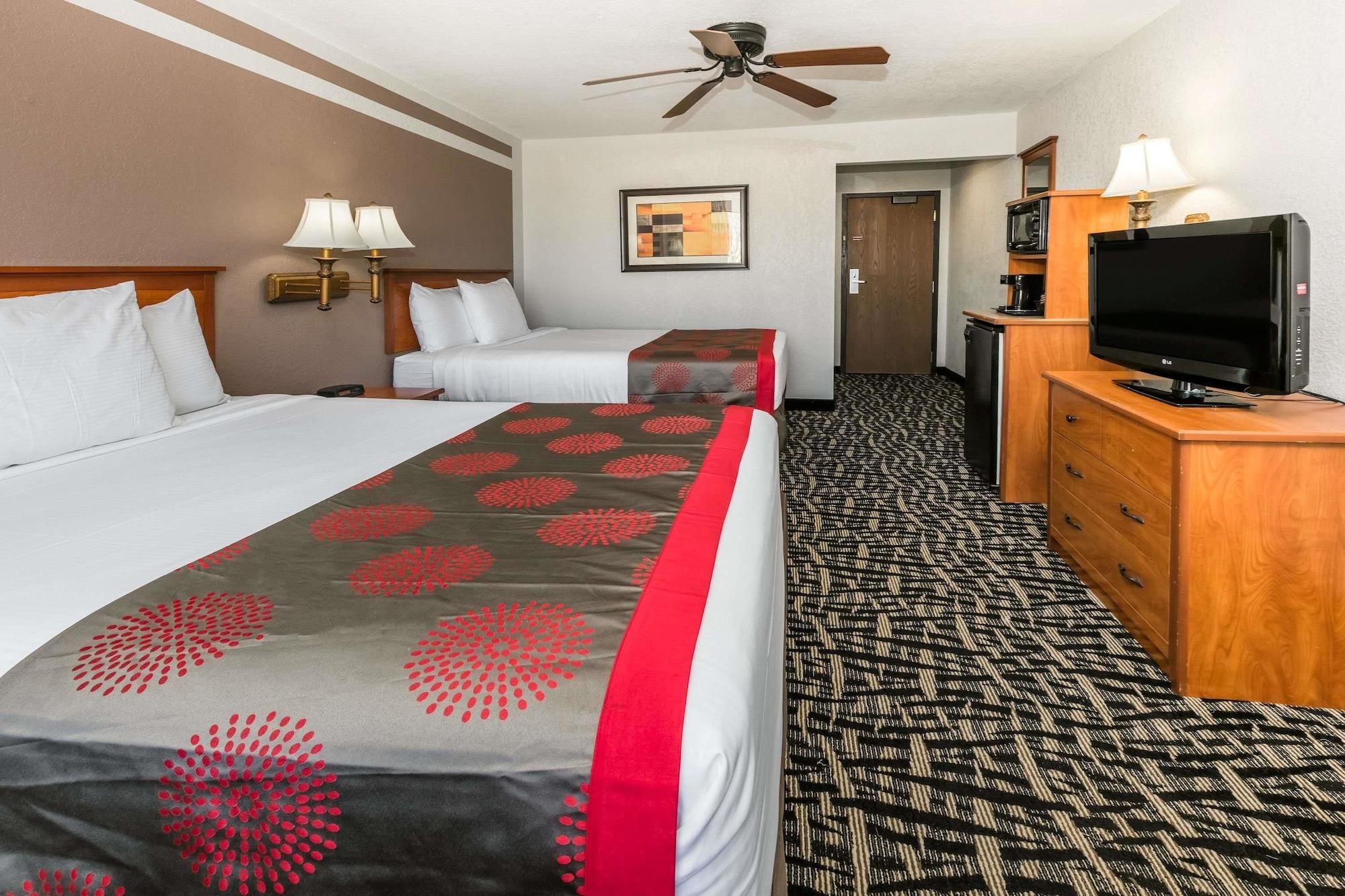 Ramada By Wyndham Oklahoma City Airport North Eksteriør billede